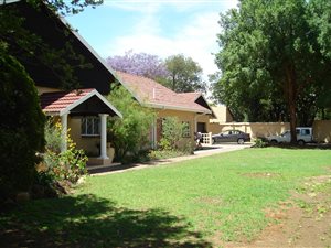4 Bed House in Lakefield