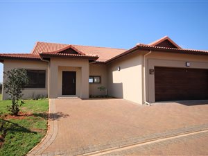 3 Bed Simplex in Izinga Ridge