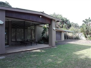 3 Bed House in Sea Park