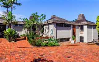 5 Bedroom House in Glenwood