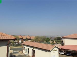 3 Bed Apartment in South Hills
