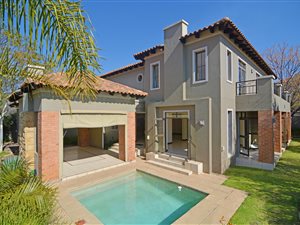 3 Bed House in Dainfern Golf Estate