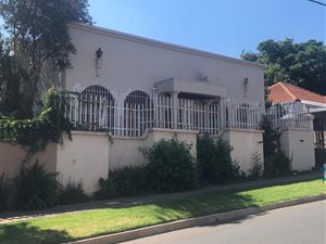 3 Bed House in Richmond