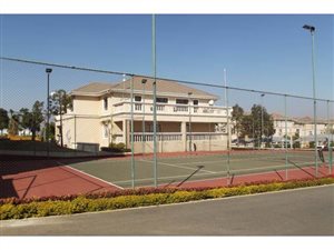 2 Bed Apartment in Halfway House
