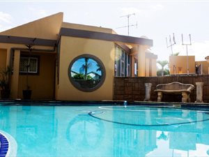4 Bed House in Silverglen
