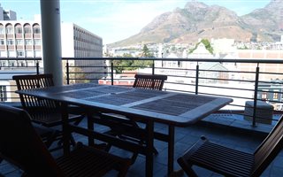 2 Bedroom Apartment in Cape Town City Centre