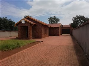 3 Bed House in Pollak Park