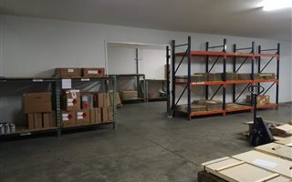 690 m² Industrial space in Linbro Park