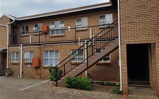 2 Bedroom Apartment in Hennopspark