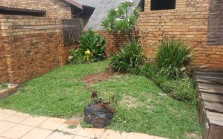 2 Bedroom Townhouse in Safari Gardens