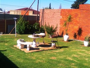 2 Bedroom House in South Hills