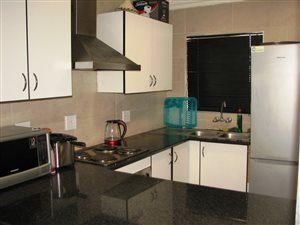 2 Bed Apartment in Menlyn