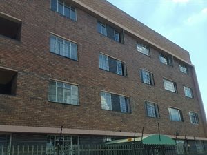 1 Bed Apartment in Sunnyside