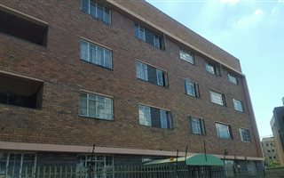 1 Bedroom Apartment in Sunnyside