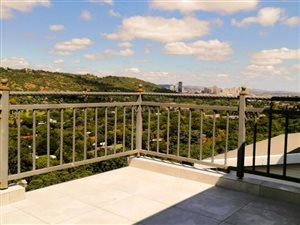 4 Bed House in Rietondale