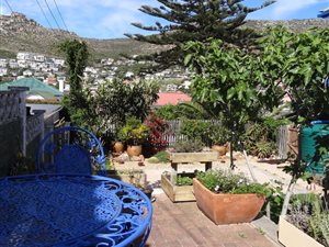 Fish Hoek: Property and houses to rent 