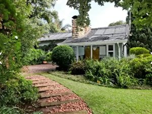 4 Bed House in Sunningdale