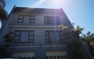 3 Bedroom House in Malvern