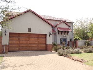3 Bed House in Midfield Estate