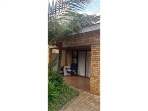 2 Bed House in Westdene