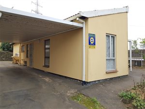 3 Bed House in Newlands West