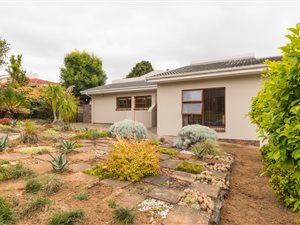 3 Bed House in Denver Park