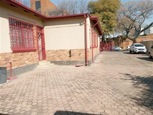 427 m² Commercial space in Kempton Park Central
