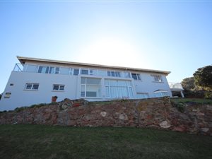 4 Bed House in Port Alfred