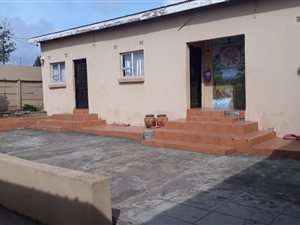 8 Bed House in Butterworth