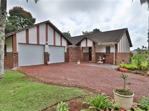 2 Bed Simplex in Hillcrest Park