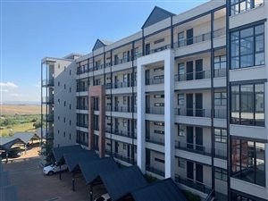 2 Bed Apartment in Steyn City