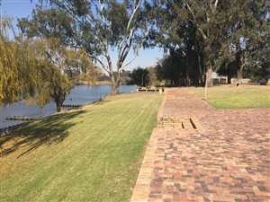 630 m² Land available in Vaalbank