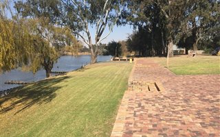 630 m² Land available in Vaalbank