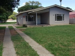 3 Bedroom House in Oos-Einde