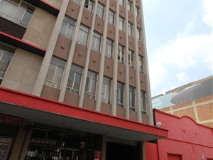 1 Bed Apartment in New Doornfontein