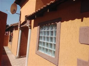 3 Bed House in Boipatong