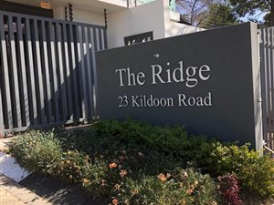 1 Bed Apartment in Bryanston West
