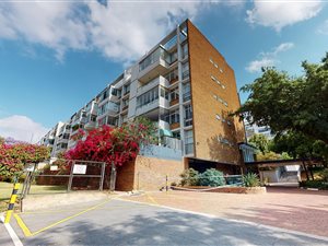 2 Bed Apartment in Benmore Gardens