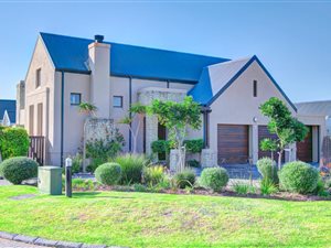 3 Bed House in Kingswood Golf Estate