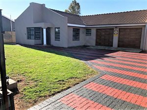 3 Bed House in Meyerton Park