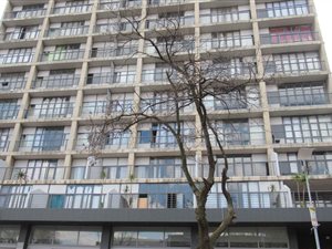 1 Bed Townhouse in Braamfontein