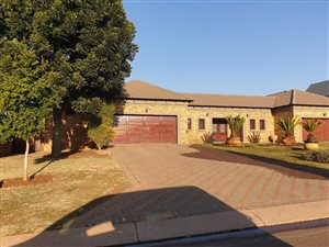 6 Bed House in Zambezi Country Estate