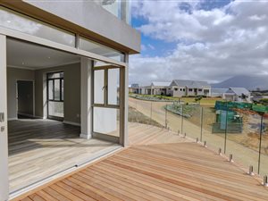 2 Bed Apartment in Welgelegen Estate