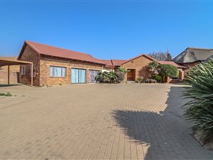 5 Bed House in Sunair Park