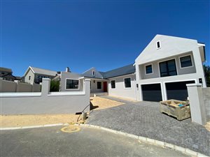 3 Bed House in Zevendal