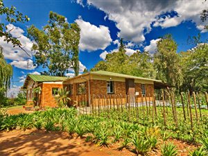 16.5 ha Farm in Bon Accord