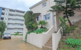 2 Bedroom Apartment in Tableview