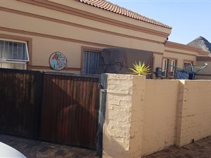 2.5 Bed Townhouse in Arcon Park