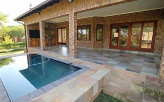 4 Bedroom House in White River Country Estate