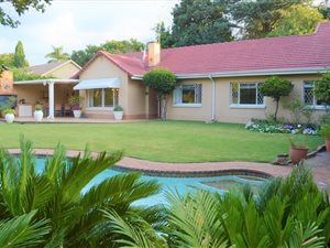 5 Bed House in Parkmore